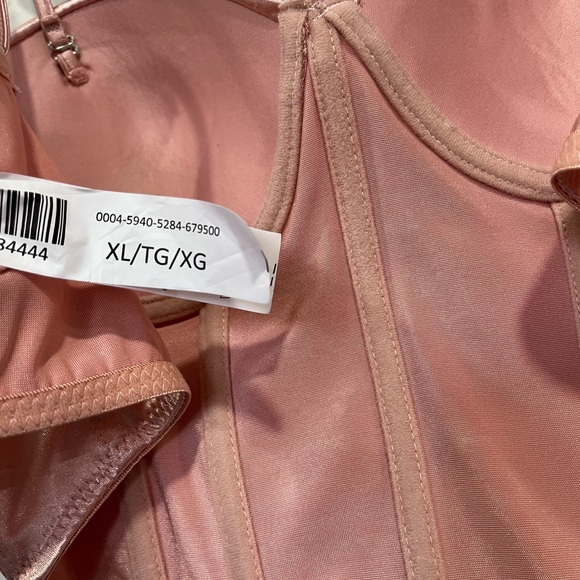 Corset bra top - Picture 9 of 10